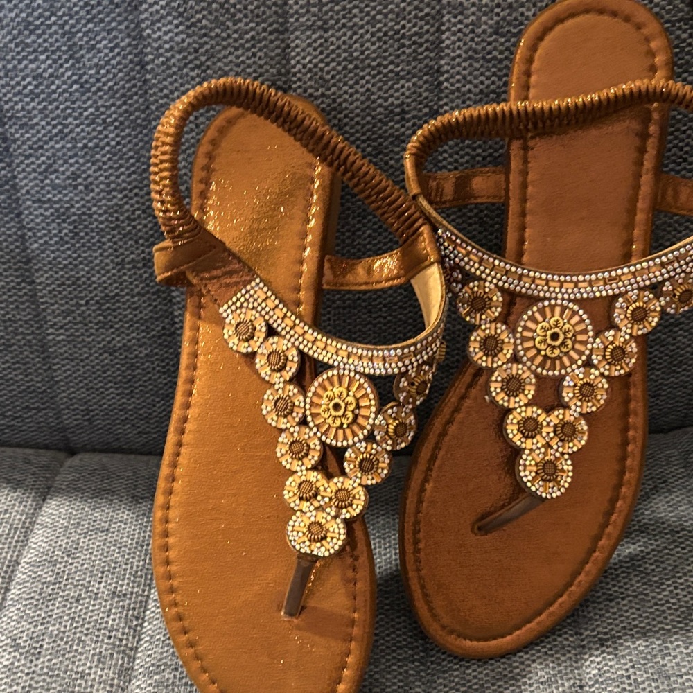 Source Unknown Tan Beaded Sandals